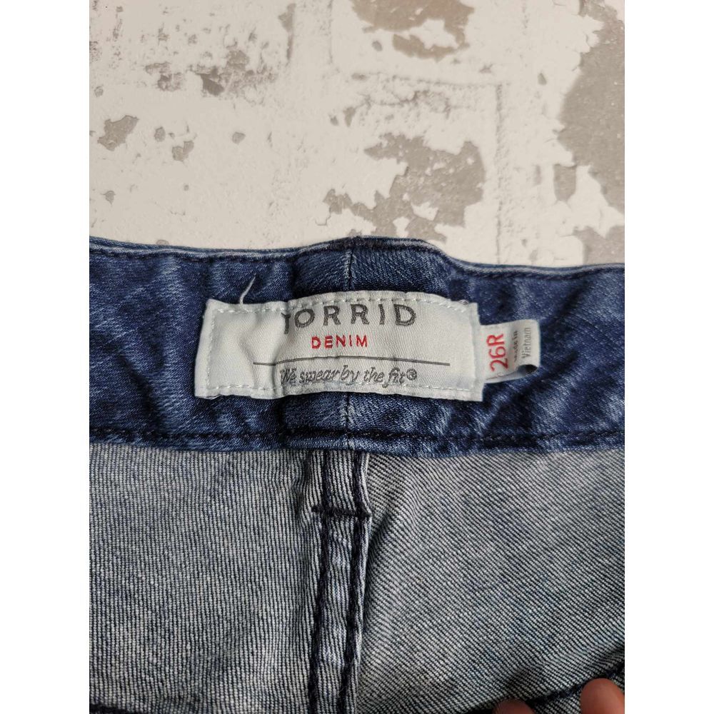 3528 Torrid Women's Denim Jeans 26R Trouser Hem Boot Cut - Picture 5 of 6